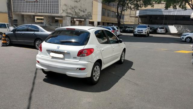 Oportunidade Imperdível! Peugeot 207 XR 1.4 Flex - Foto 3