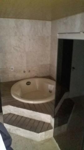 Exclusividade/ 504 m2 sendo UM por andar/ 4 suítes com varanda e closed - Foto 8