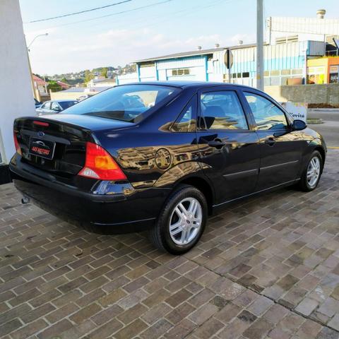 Focus GLX Sedan 2.0 2008 - Foto 3