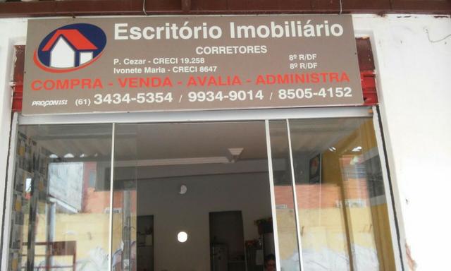 Vende-se Lote Escriturado com casa de 03 quartos + kit lateral - *