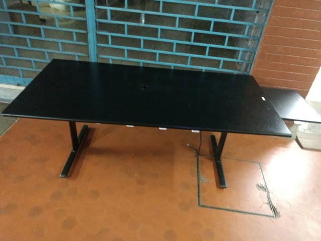 Mesa de reunião - Foto 2