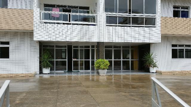 Apartamento no bairro Aldeota, todo renovado 3 suítes com varandas, 220 m2 - Foto 10