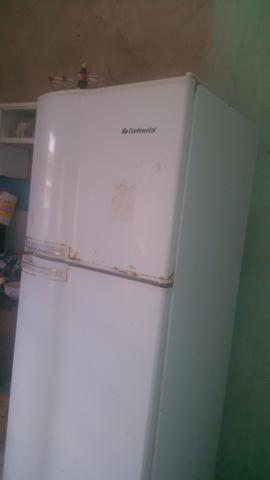 Vendo ou troco geladeira duplex gelo secp - Foto 2