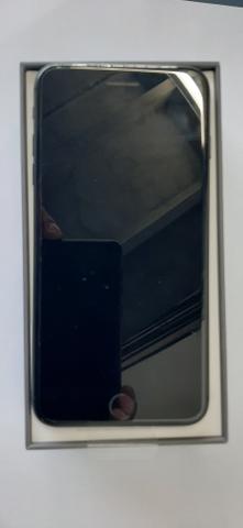 Vendo Iphone 8 plus novo na caixa, nunca usado