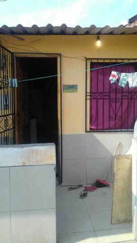 Vendo ou troco uma casa em manaus por outra em Santarém