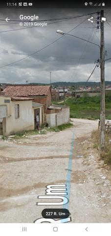 Vende-se casa no bairro do Iran em Vitória de Santo Antao casa de esquina