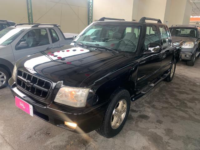 S10 executiva diesel 4x4 04/05 a top, toda restaurada, pneus novos e revisada - Foto 3