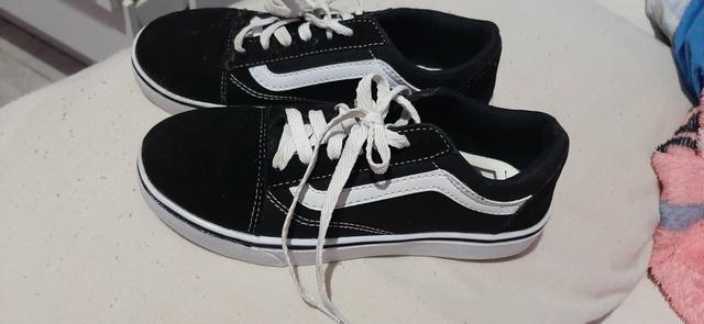 Vendo tênis Vans