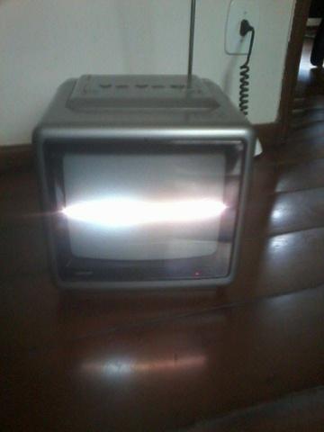 TV 10" Polegadas Semp Toshiba Modelo 102 Portátil Televisão Televisor - Foto 3