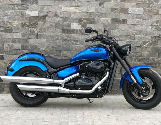 Boulevard M800