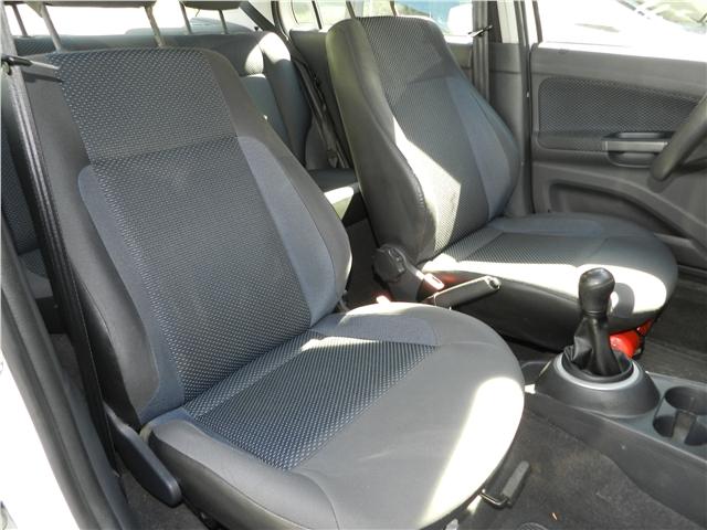 Volkswagen Voyage 1.6 mi trendline 8v flex 4p manual - Foto 8