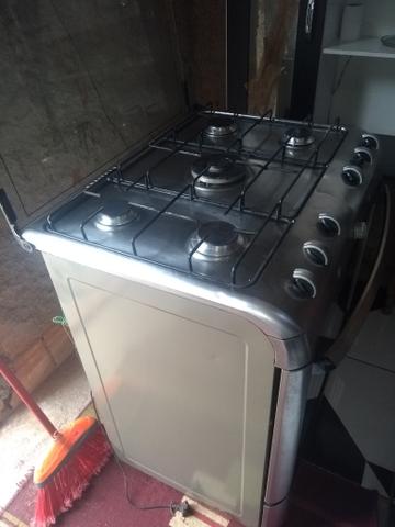 Vendo uma geladeira e um fogão - Foto 4