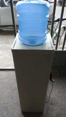 Bebedouro 220 volts - Foto 3