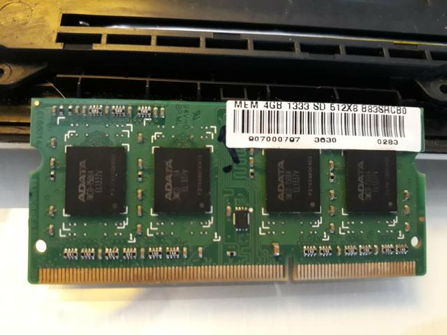 Memória 4gb 1333 SD / HD 500gb Toshiba