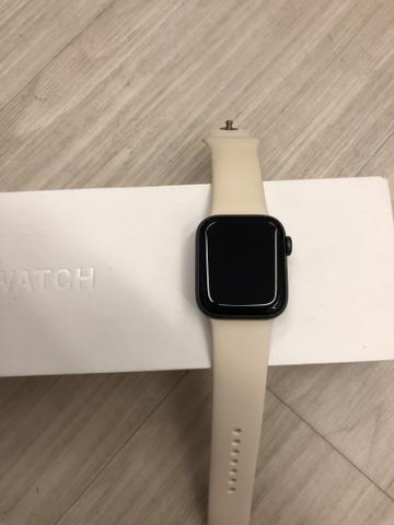 Apple Watch series 4 - Foto 2