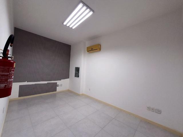 Sala Comercial no centro de Balneário Camboriú - Foto 6