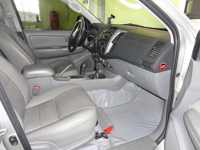 Carpete para assoalho de carros Clearance