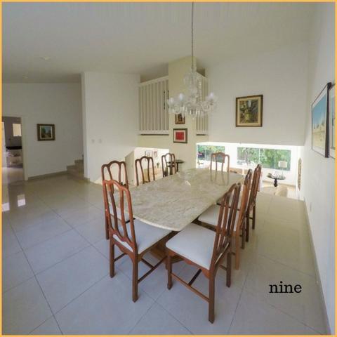 ///Bela Casa com 505m² 3 suítes condomínio fechado no horto florestal/nine