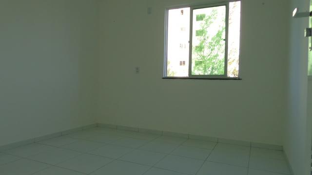 (Amplo Apto 2 QTS, Suíte, Prox Av Paulino Rocha - Foto 6