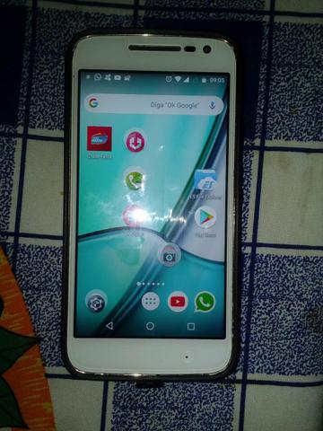 Vendo um celular moto G4 play muito conservado! - Foto 3
