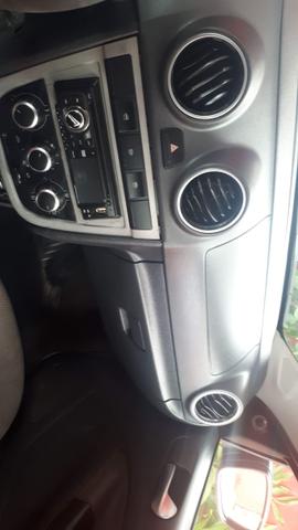 Carro bem conservado! - Foto 4
