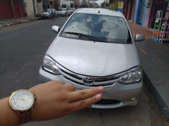 Carro Toyota Etios Sedan XLS 1.5 Flex