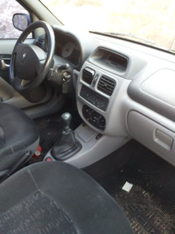 Renault Clio Privilege Hi Flex 2007 Completo - Foto 8