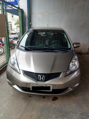 Honda Fit LX 1.4 2010/2011 Mecanico - Completo