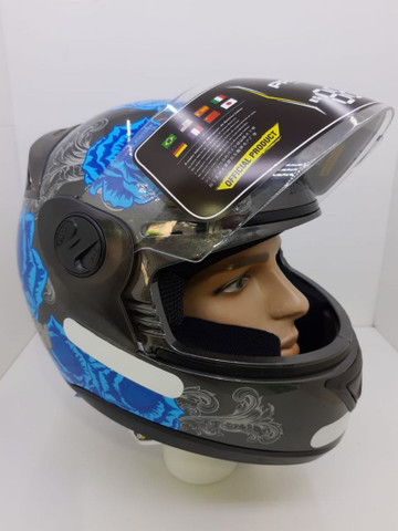 Capacete