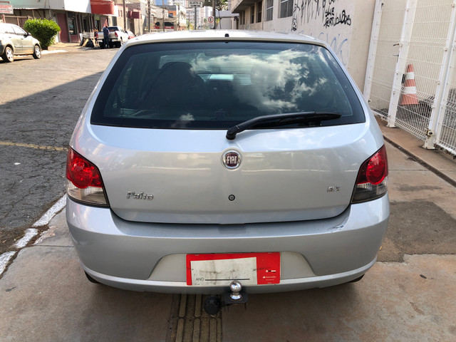 Fiat Palio Attractive Completo 1.0 Flex 4 Portas Prata 2007/08 - Foto 5