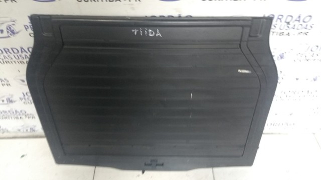 Tampão Estepe porta malas Nissan tiida hatch.