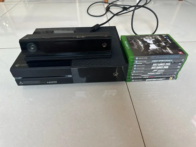 Xbox One Fat Preto 500gb C/Kinect e 3 Jogos