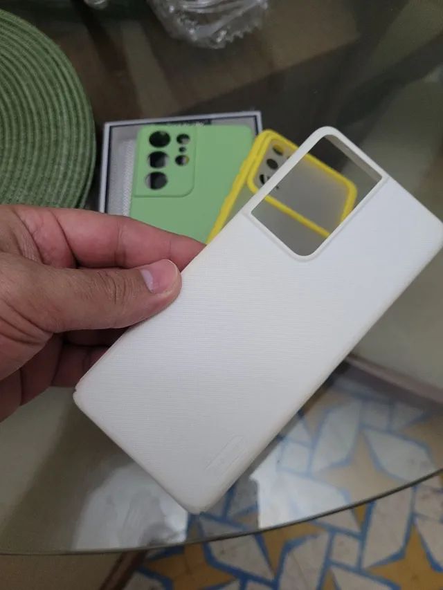 3 capinhas S21 ultra