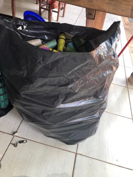 Fio de Costura - Diversas Cores - Foto 4