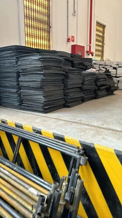 compra e venda de carpetes em placas  - Foto 3