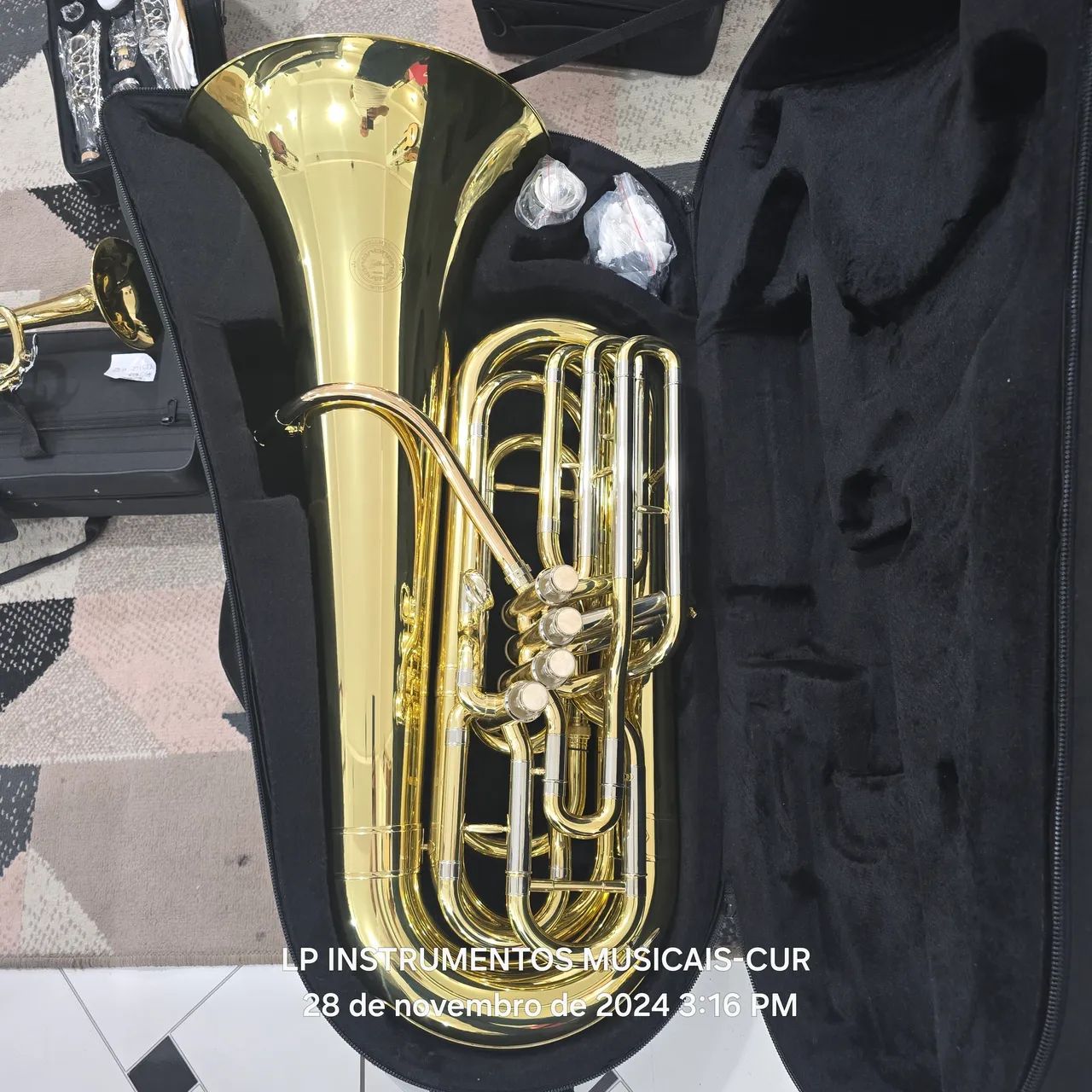Tuba 4/4 - Foto 2