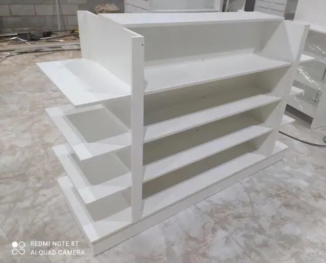 GÔNDOLA EXPOSITORA CENTRAL - 100% MDF  - Foto 3