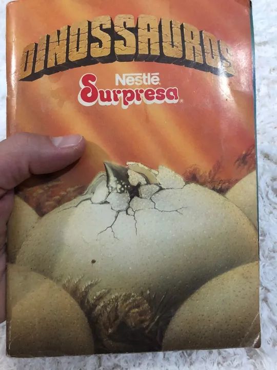 Coleção álbum surpresa Nestlé