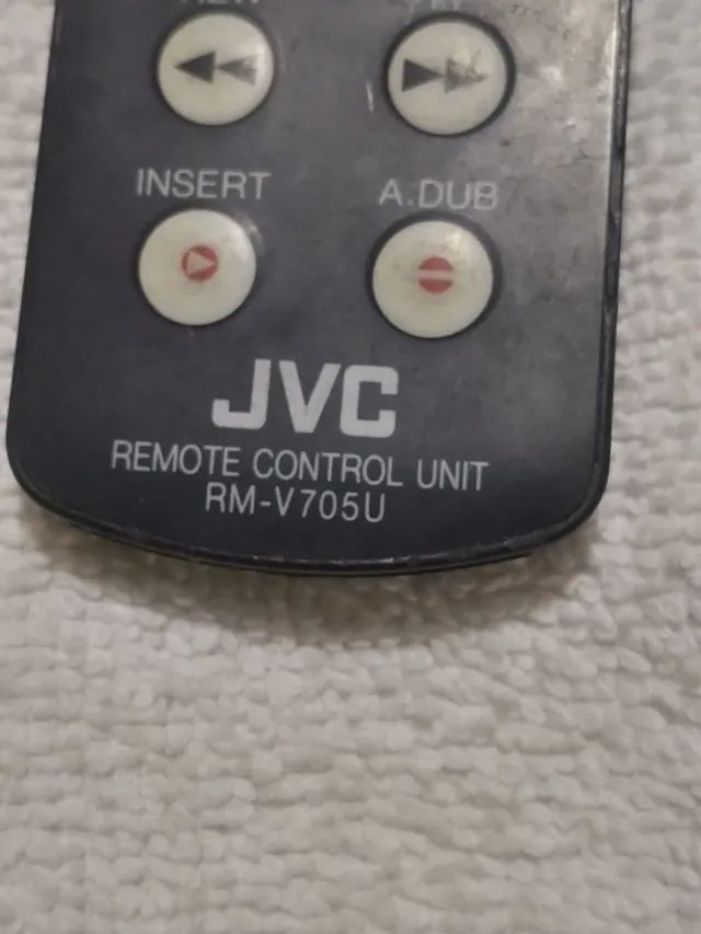 Dois controles JVC mod RM-V 705u  - Foto 4
