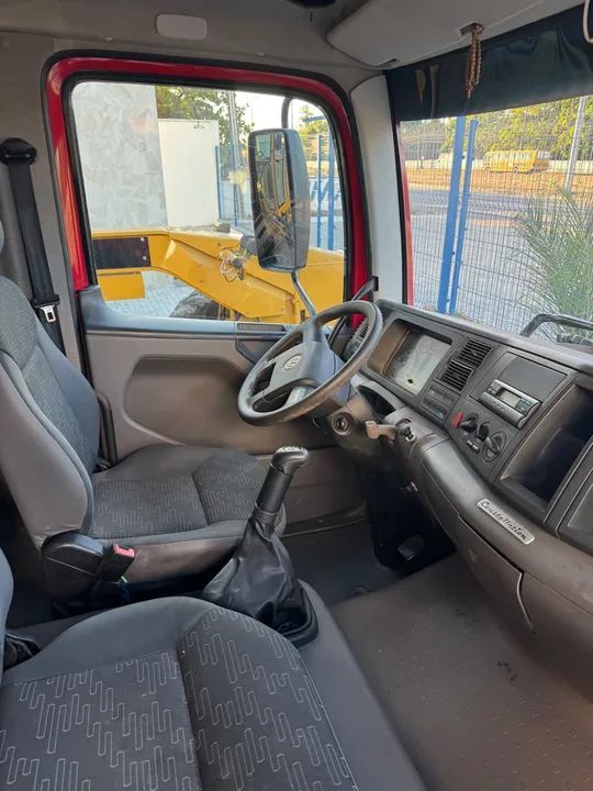 Volkswagen 15-190 basculante toco 2013 - Foto 8