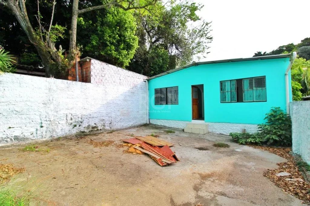 Duas casas no mesmo pátio!Casa da frente com 2 dormitorios, sala ampla, cozinha ampla e ba - Foto 12