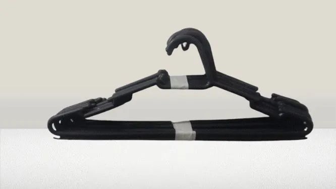 Vendo kit com 12 Cabides de Plástico Preto . - Foto 2