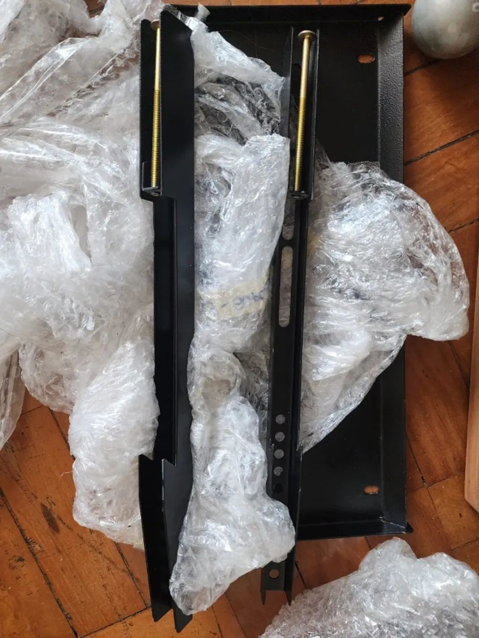 Suporte TV fixo de 55' Polegadas excelente estado - Foto 4