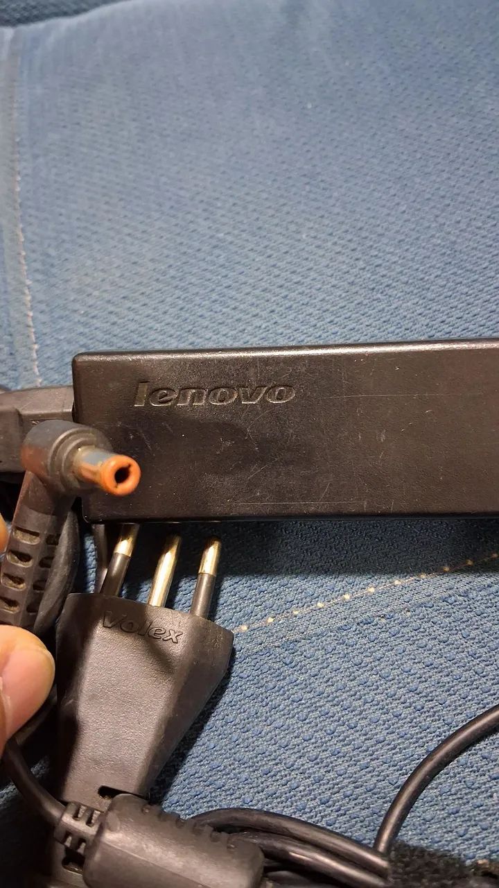 Carregador Lenovo para Notebook - Foto 2