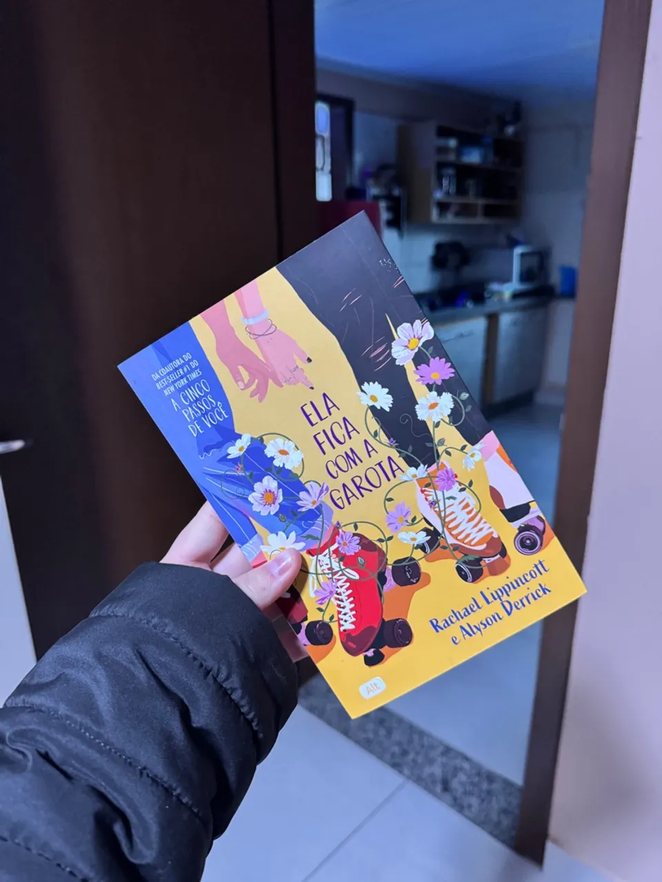 Ela Fica Com a Garota - Livro