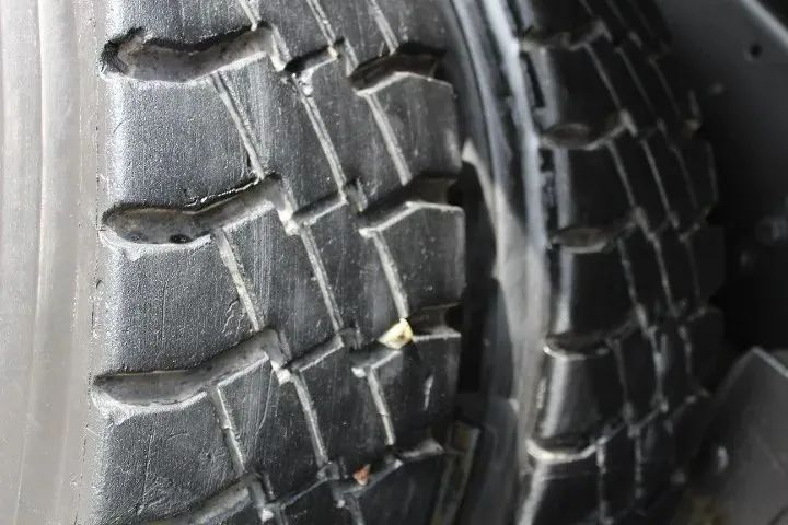 Vw 24250 6x2 - 2012 Munck Argos 50T - Foto 14