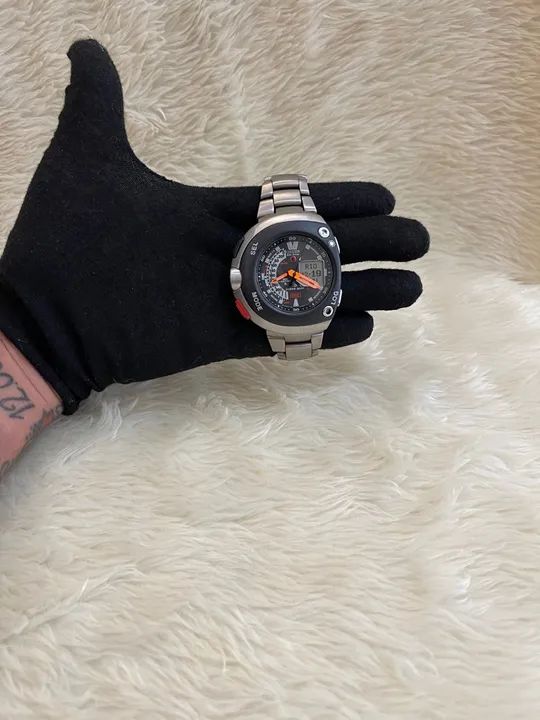 Relógios Citzen Aqua 4 meia lua  - Foto 2