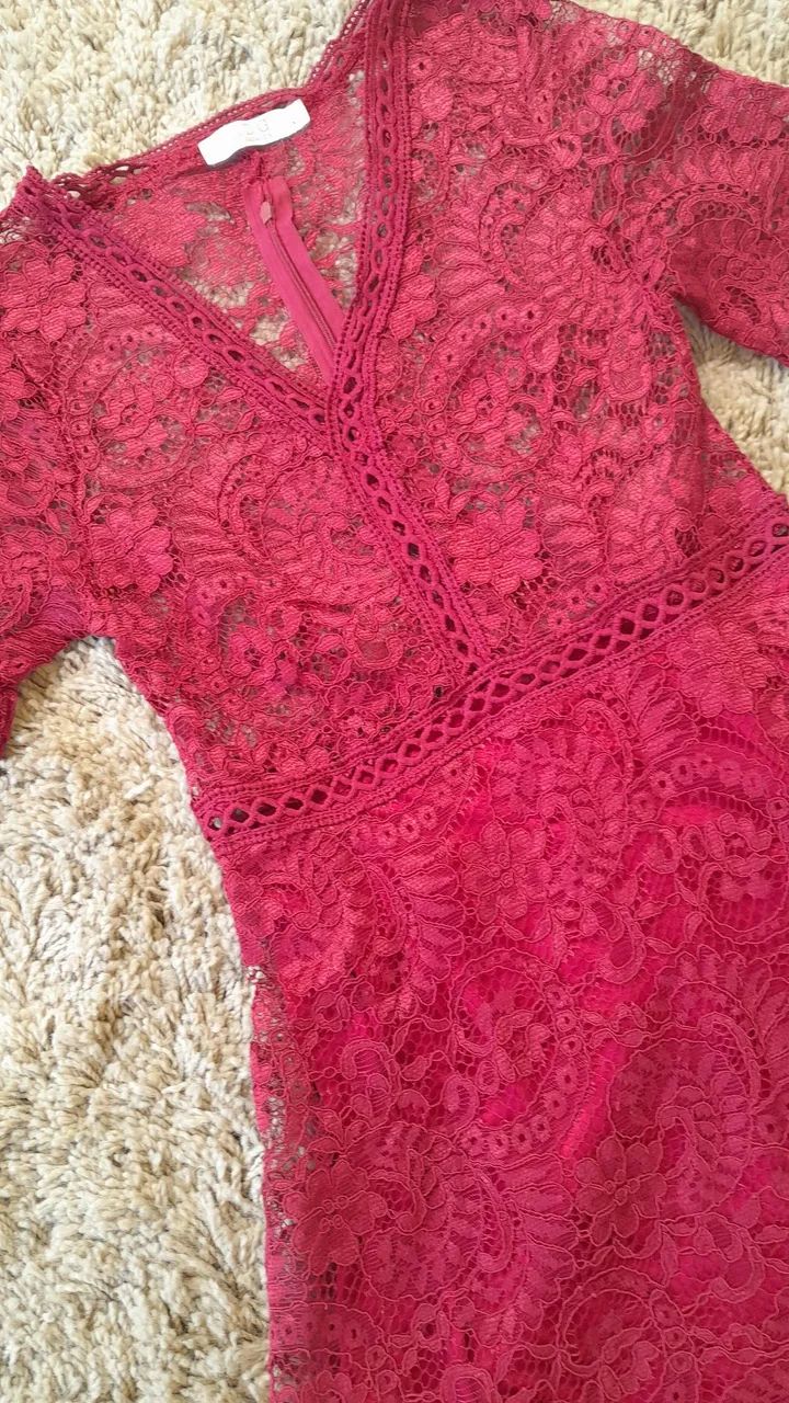 Vestido de renda vermelho - Foto 2