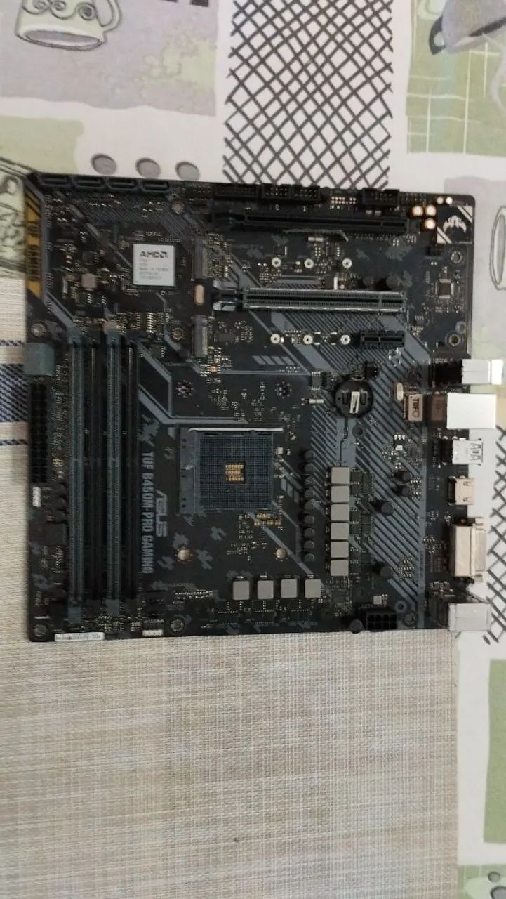 Placa-Mãe ASUS TUF B450M-PRO GAMING