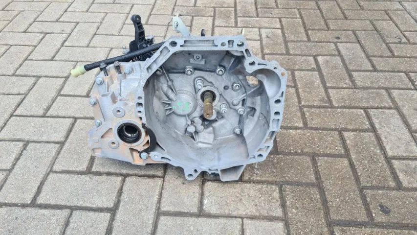 caixa de câmbio renault sandero/logan 1.0 3 cilindros - Foto 3